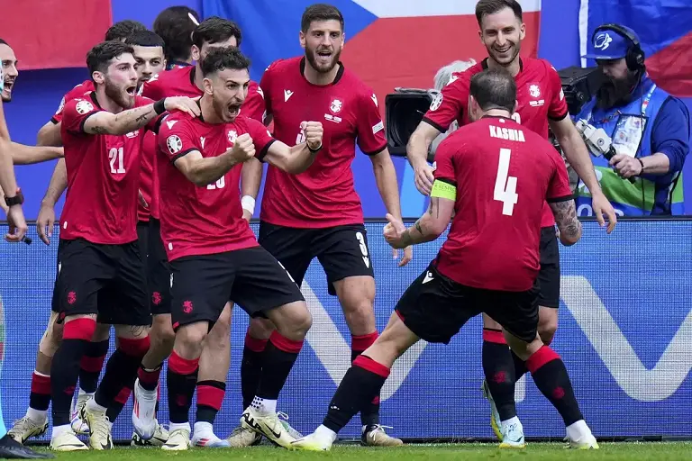 Soi kèo chi tiết trận Georgia vs Bồ Đào Nha